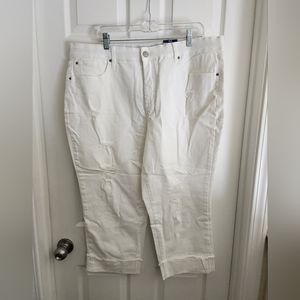 Terra and Sky white Capri.